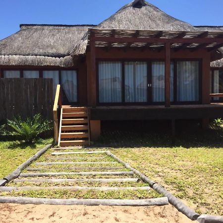 Eclectic Beach Retreat Cabo Nhamua エクステリア 写真