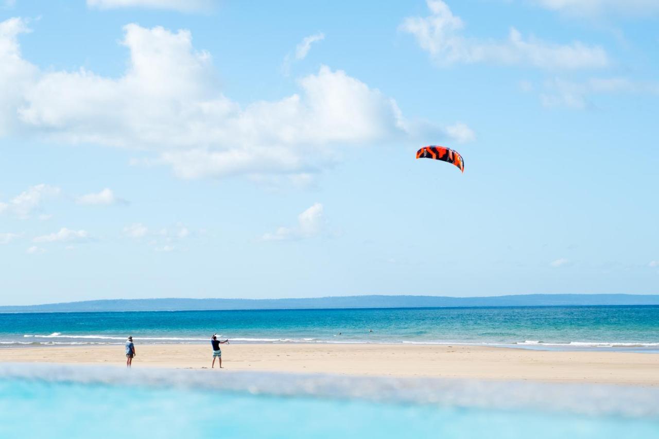 Eclectic Beach Retreat Cabo Nhamua エクステリア 写真