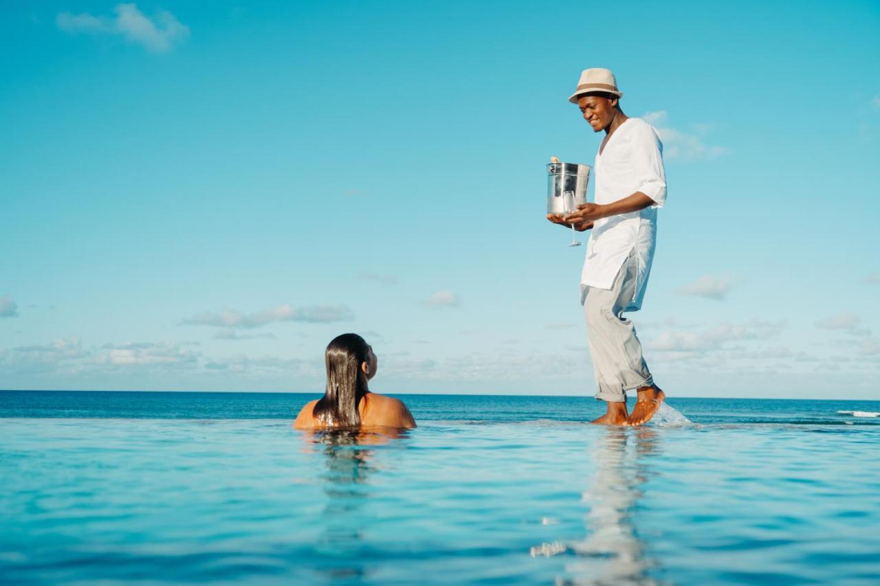 Eclectic Beach Retreat Cabo Nhamua エクステリア 写真